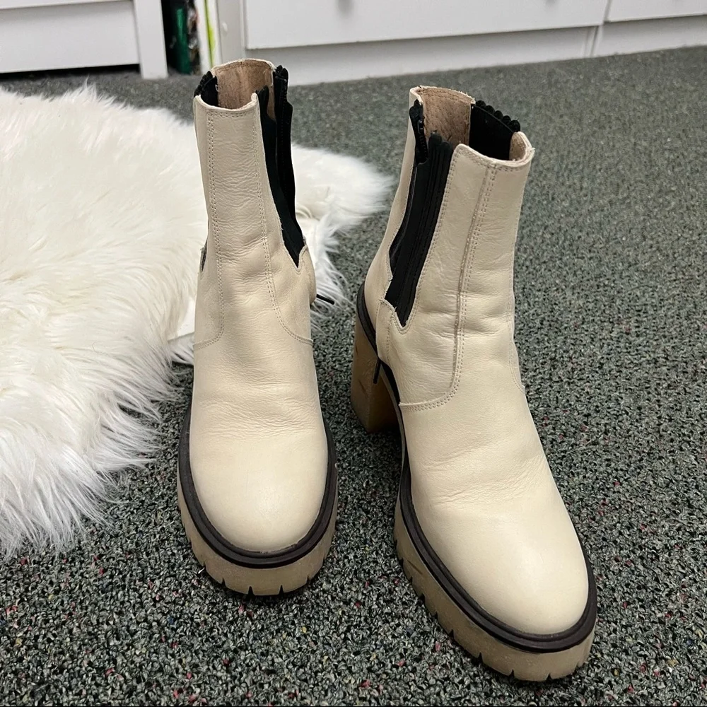 FREE PEOPLE Bone White Cream & Black Leather James Chelsea Chunky Heeled Boot 9 - Picture 9 of 16